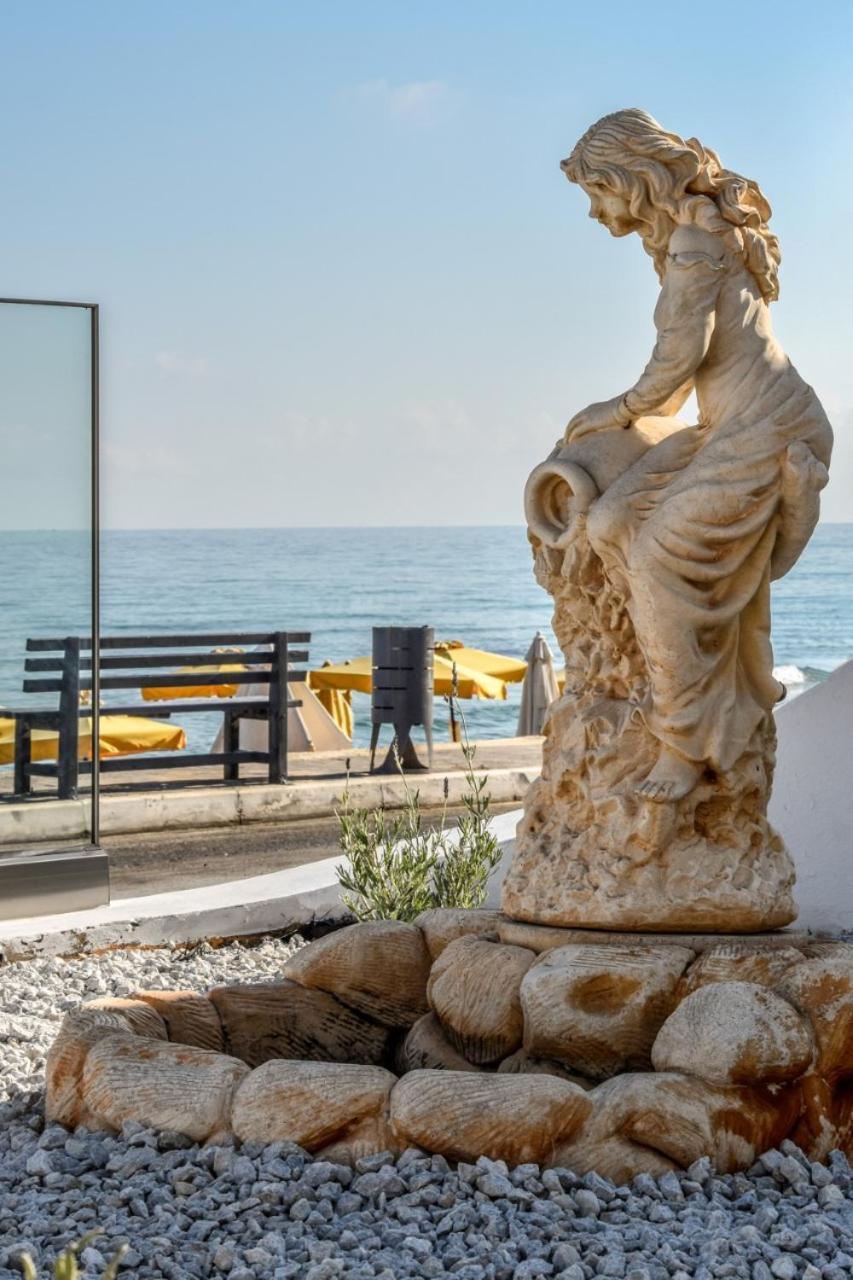 Yria Beach Hotel Kokkini Hani Екстер'єр фото