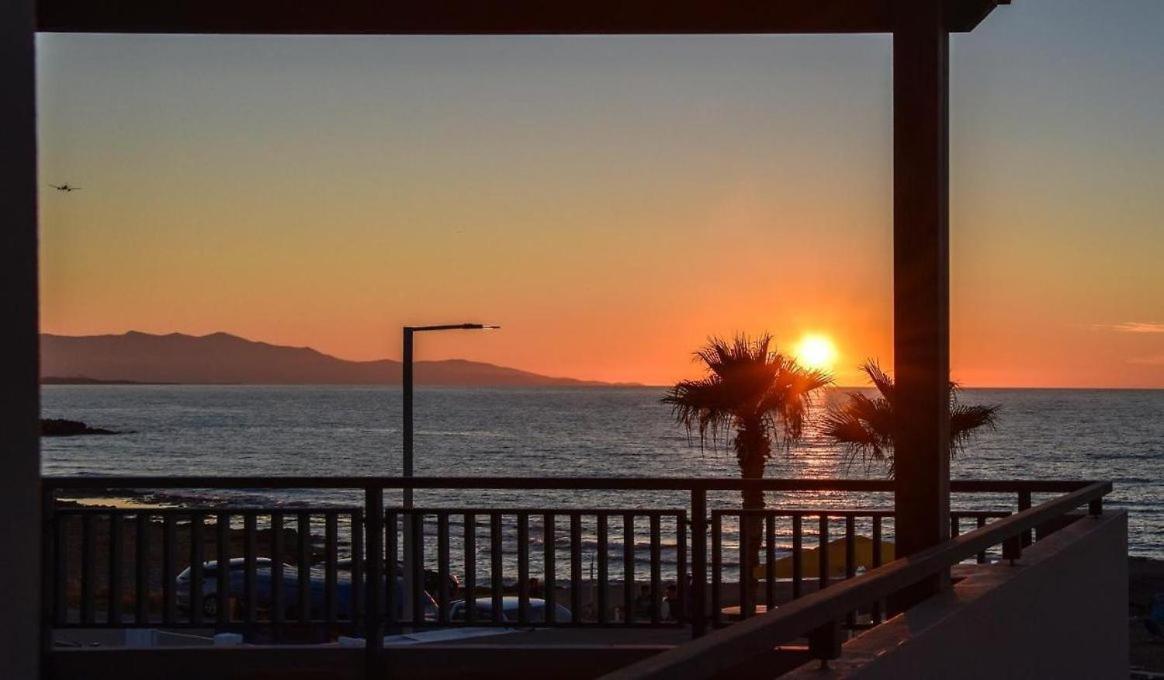 Yria Beach Hotel Kokkini Hani Екстер'єр фото
