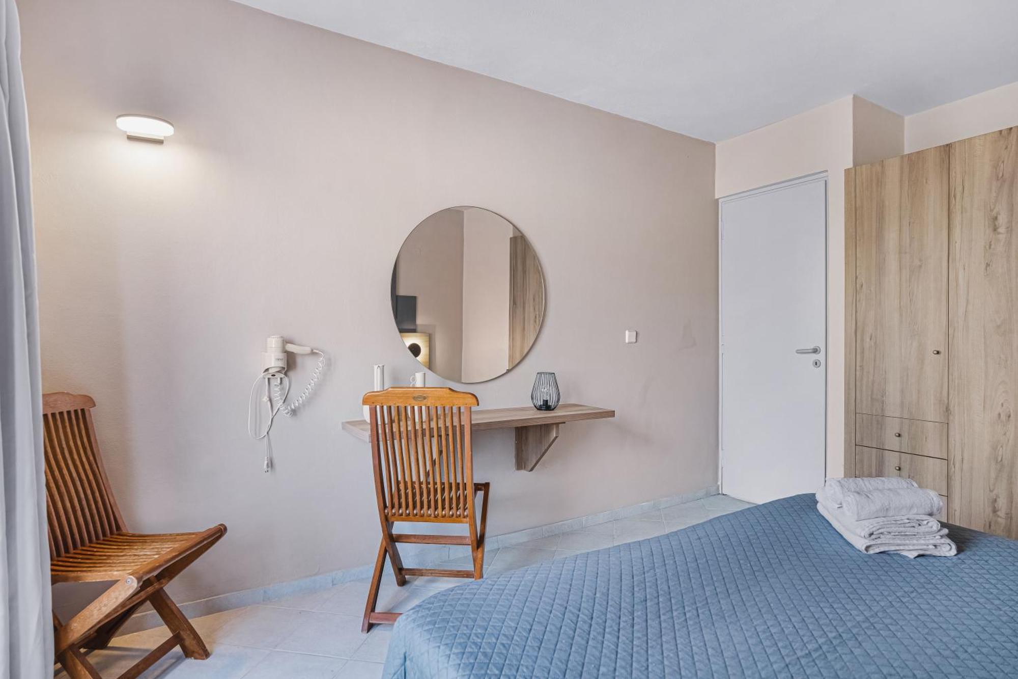 Yria Beach Hotel Kokkini Hani Екстер'єр фото