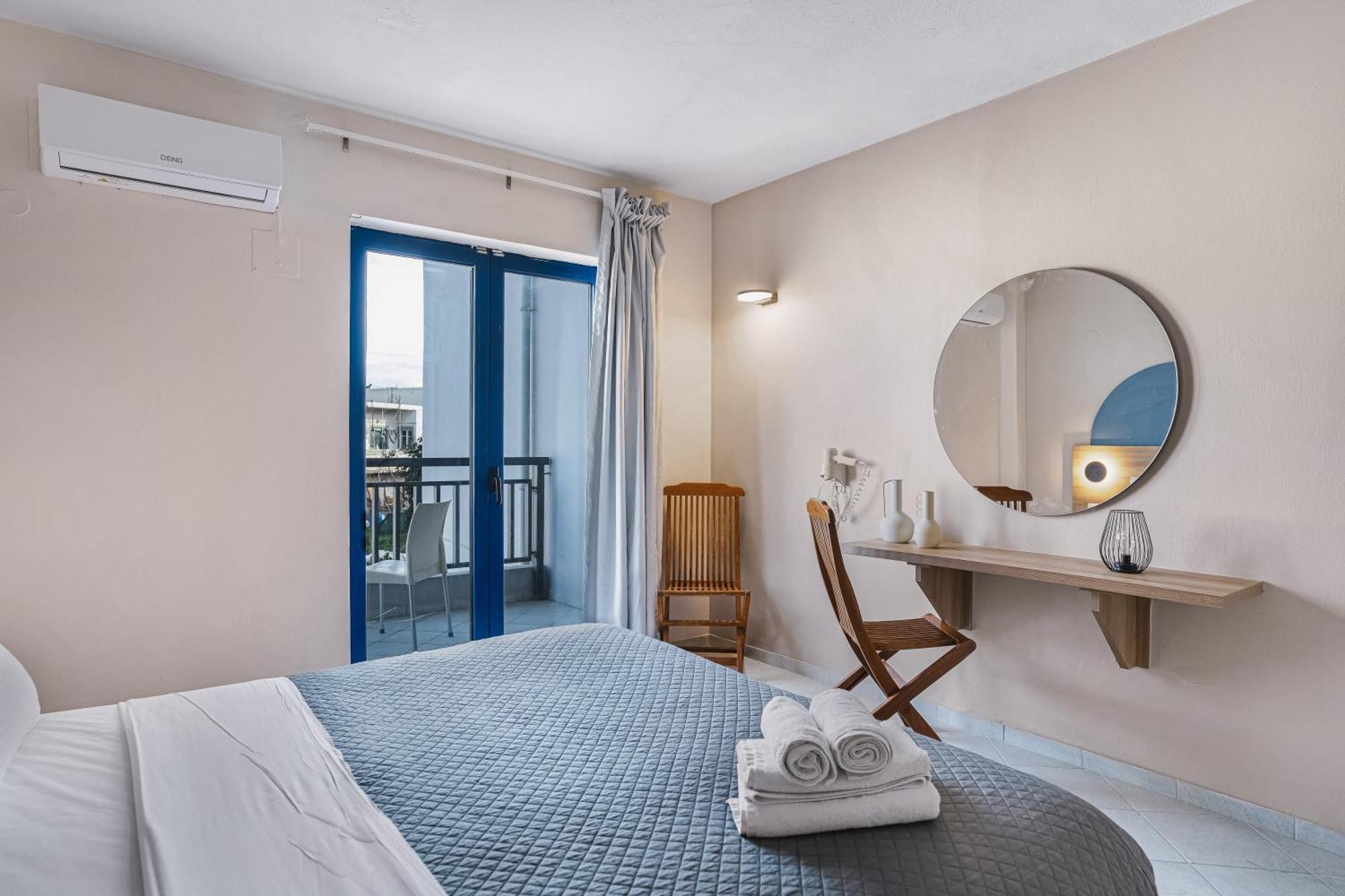 Yria Beach Hotel Kokkini Hani Екстер'єр фото